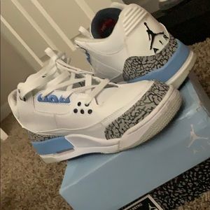 Jordan 3 cool blues